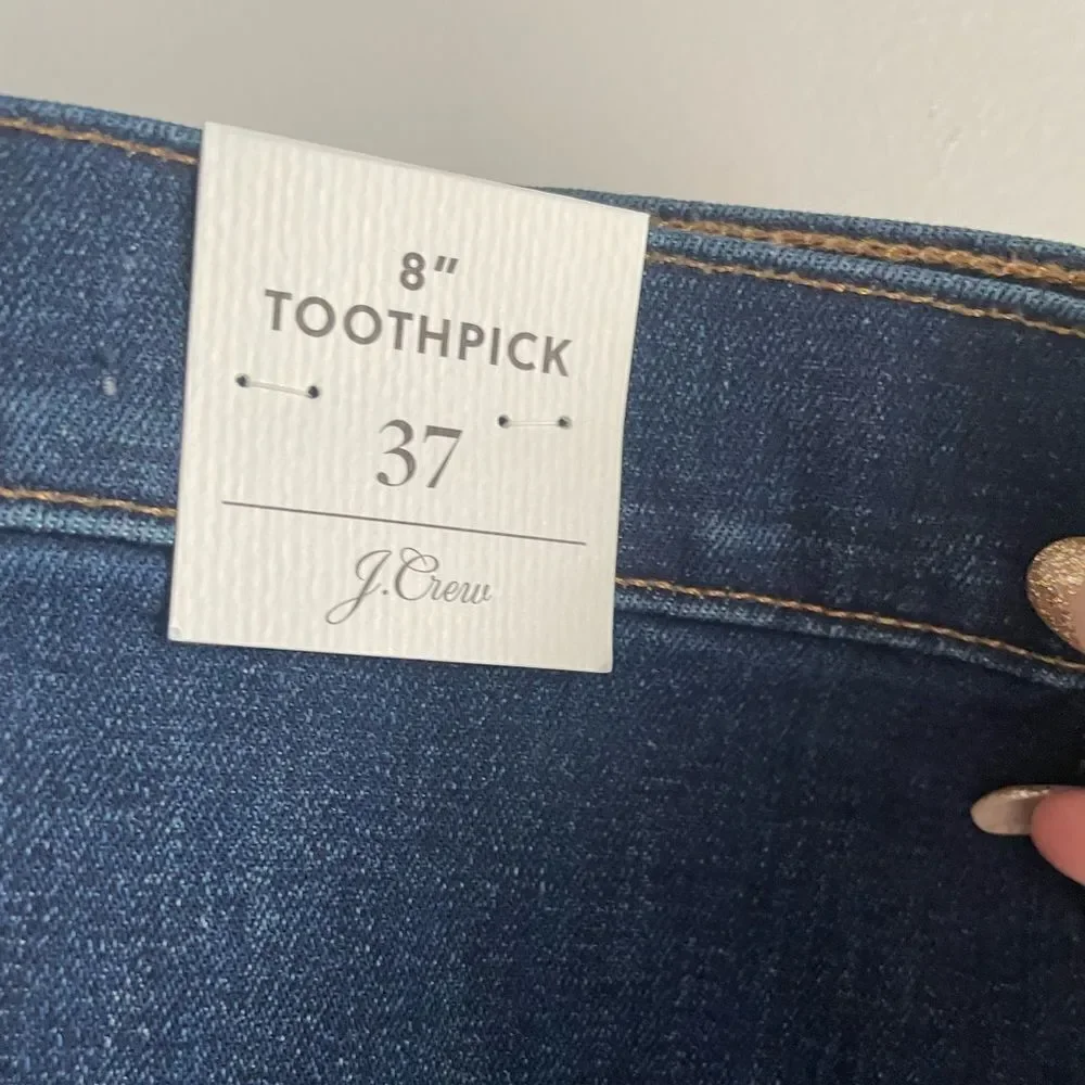 HP🎉❤️J.Crew 8” Toothpick Jeans